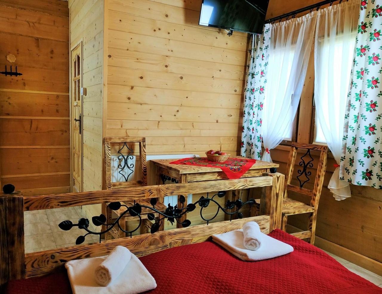 Bukowianska Ostoja - Sauna, Jacuzzi I Balia W Ofercie ブコビナ・タトシャンスカ エクステリア 写真